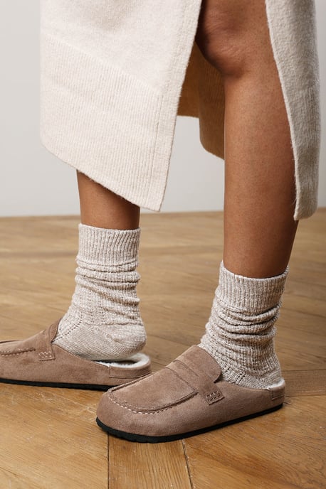 Where's That From Womens Divelle Low Back Slip On Mule With Fleece Lining - Image 2