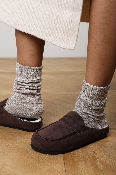 Where's That From Womens Divelle Low Back Slip On Mule With Fleece Lining - Image 2