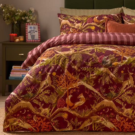 Furn Nya Woodland Reversible Printed Duvet Cover Set, Burgundy - Image 4