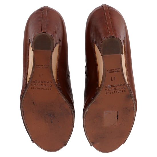 Maison Margiela Öppen Tå Piped Wedge i Tan Läder - Image 6
