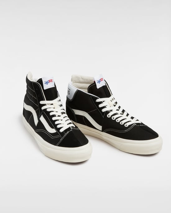 Clash The Wall Sneakers - Image 2