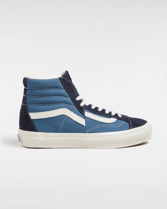 Clash The Wall Sneakers - Image 1