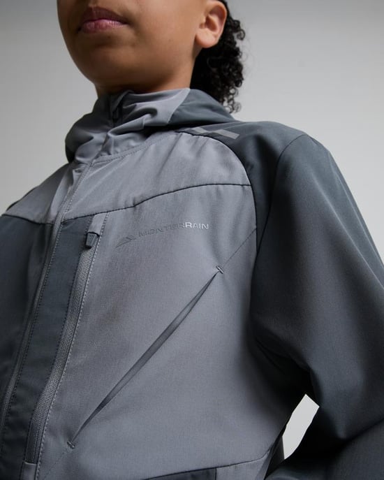 Junior Deflect 2.0 Woven Running Jacket - Image 5