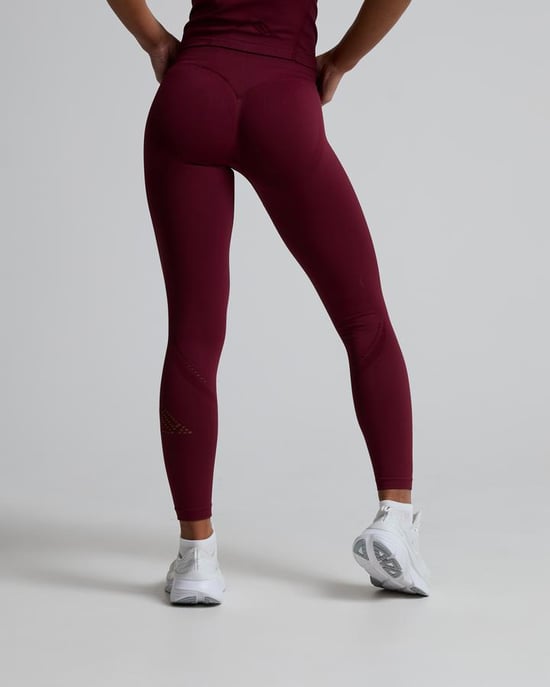 Womens Suntra Seamless Legging - Image 3