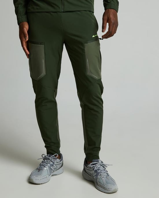 Orbit Woven Running Pant - Image 4