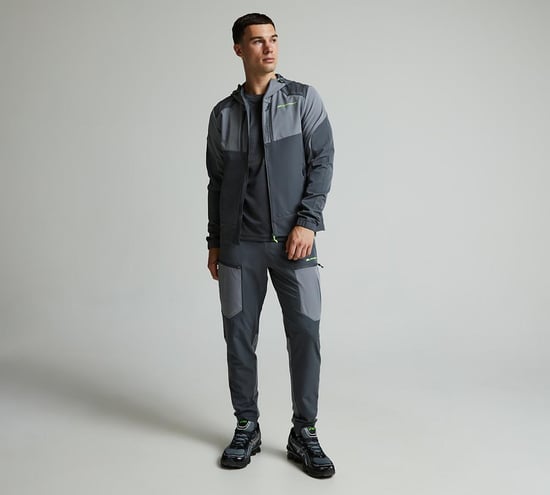 Orbit Woven Running Hoodie - Image 2