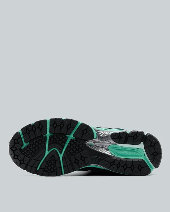 1906 Trainer - Image 4
