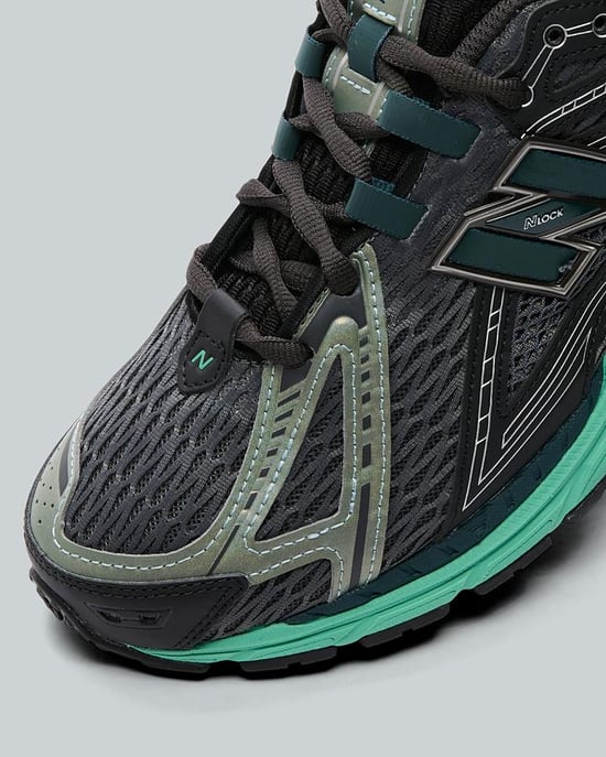 1906 Trainer - Image 5