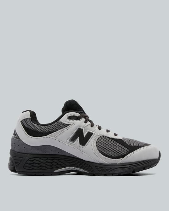 2002R Trainer - Image 3