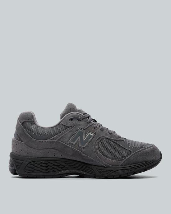 2002R Trainer - Image 3