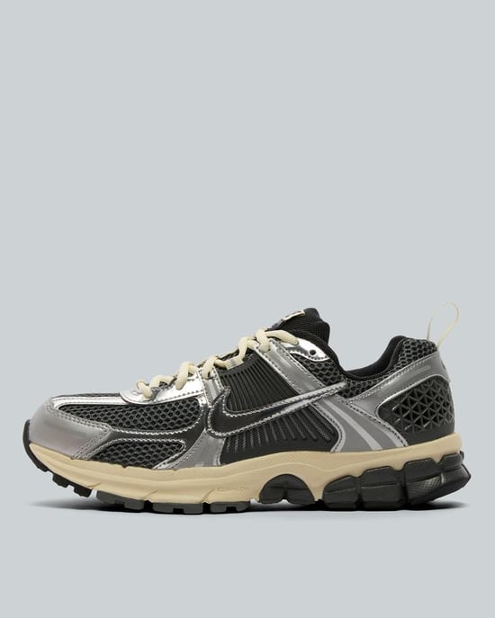 Junior Zoom Vomero 5 Trainer - Image 1