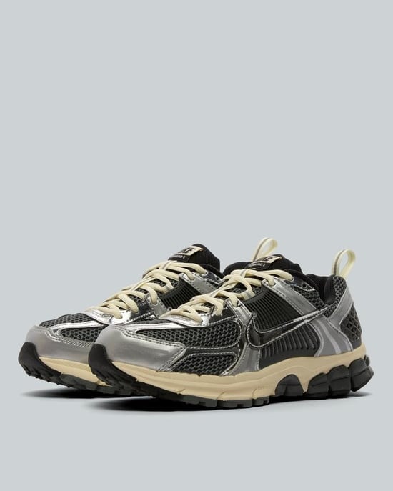 Junior Zoom Vomero 5 Trainer - Image 2