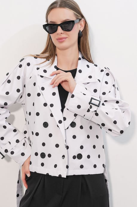 Short Belted Trench Coat - Image 5
