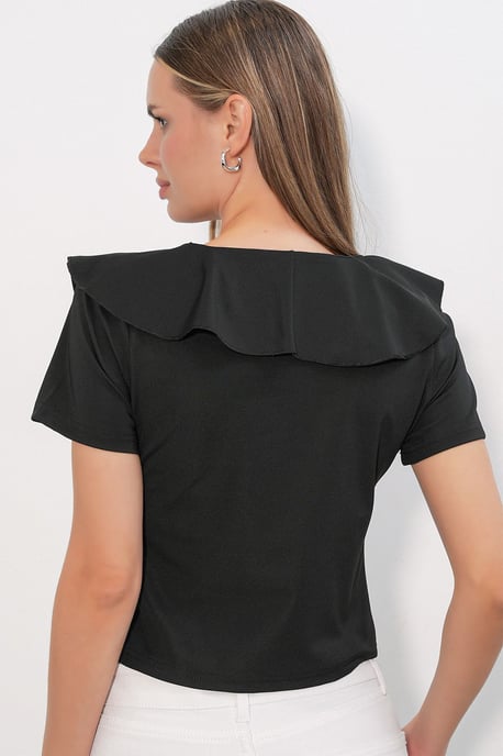 Fleurige Knoop-Voorkant Crop Top - Image 5
