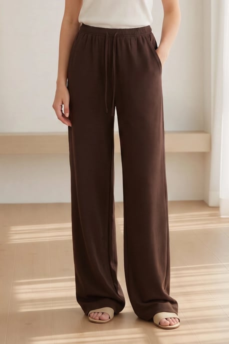 Elasticated Pull On Wide Leg Jeans - Image 1