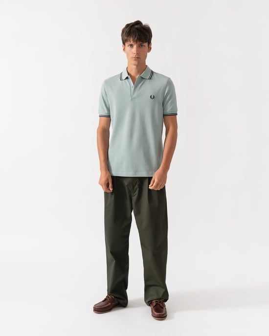 Regular Fit Short Sleeve Logo Detail Polo Shirt in Pale Green - Image 4