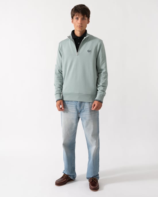 Regular Fit Long Sleeve Logo Detail Sweatshirt in Pale Green - Image 4