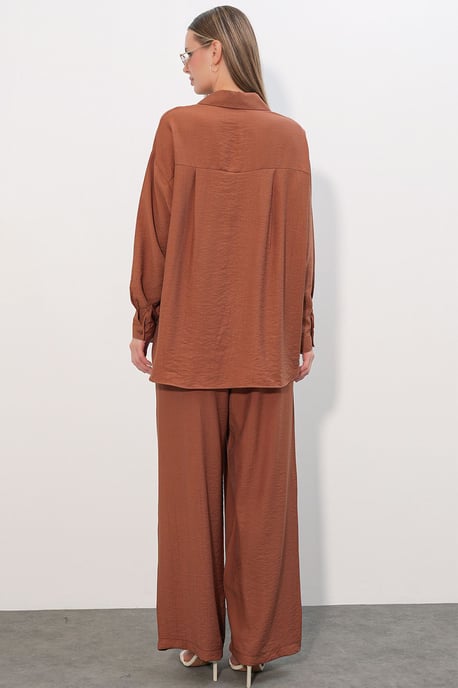 Textured Button-Up Long Sleeve Shirt - Image 6
