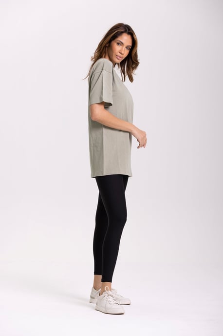 Oversized T-shirt - Image 5