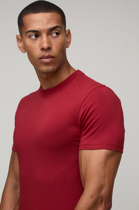 Essential Muscle Fit T-Shirt - Image 3