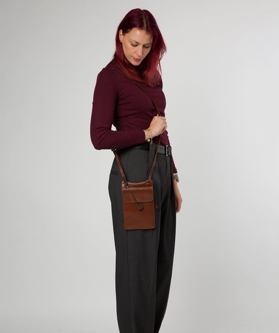 'Izara' Black Leather Cross Body Phone Bag - Image 2