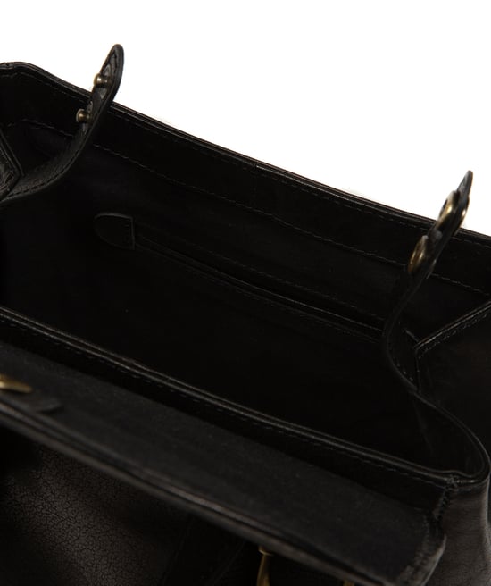 'Fabiana' Black Leather Backpack - Image 6