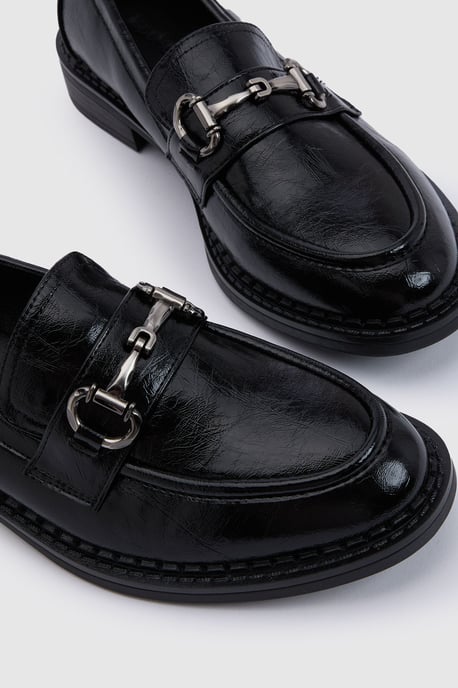 Trim Detail Loafers - Image 5