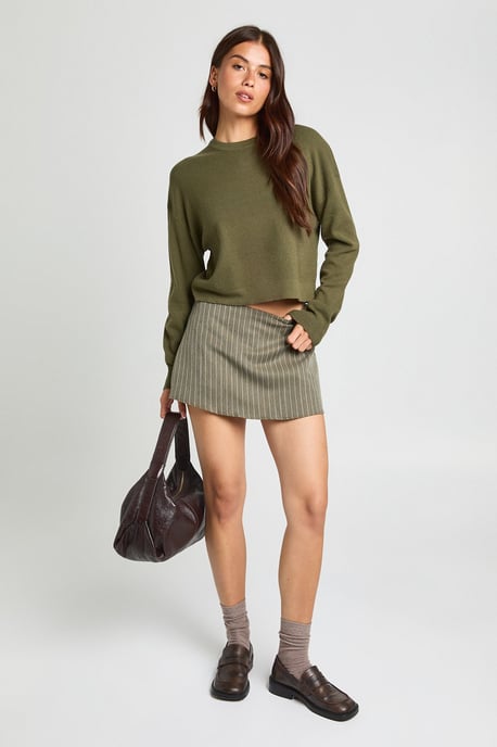 Round Neck Long Sleeve Knitted Top - Image 3