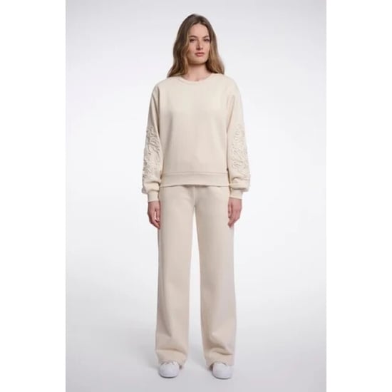 Rino & Pelle Manar.7002612 rino en pelle crew neck sweater with applicated sleeves off white - Image 4