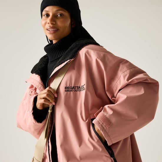 Regatta Outdoor Active Unisex Waterproof Zip Beach Surfing Changing Robe - Image 4