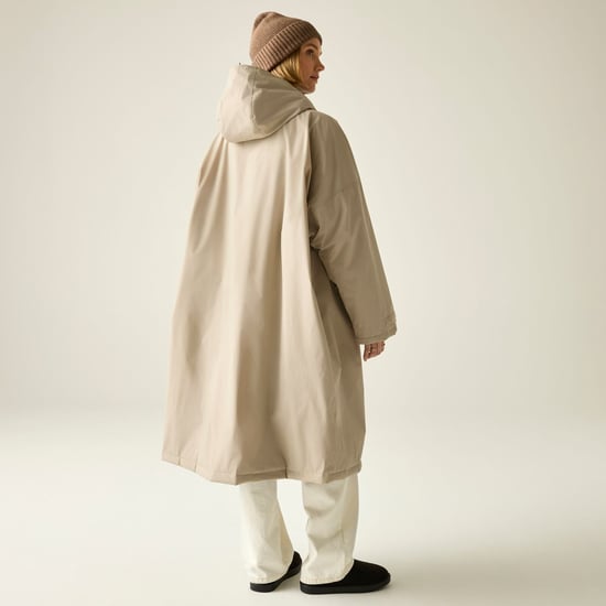Regatta Outdoor Active Unisex Waterproof Zip Beach Surfing Changing Robe - Image 2