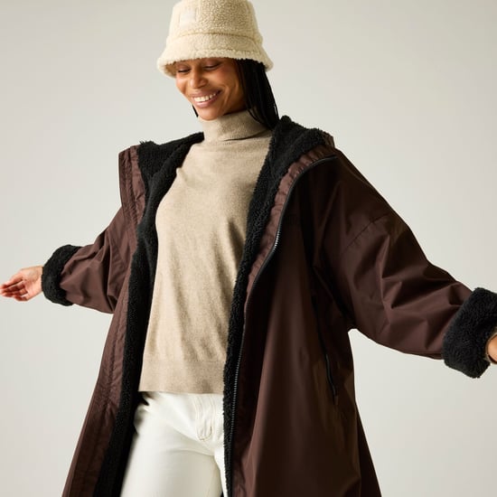 Regatta Outdoor Active Unisex Waterproof Zip Beach Surfing Changing Robe - Image 3