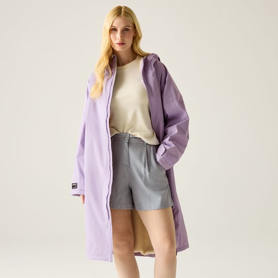 Regatta Outdoor Active Unisex Waterproof Zip Beach Surfing Changing Robe - Image 2