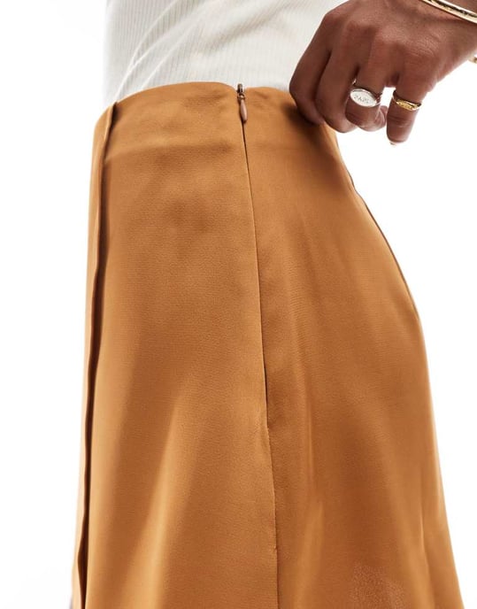 ASOS DESIGN Petite wrap satin skirt in gold - Image 3