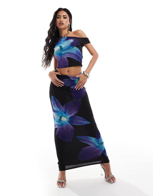 Kaiia exclusive mesh column maxi skirt co-ord in black and blue flower print - Image 1
