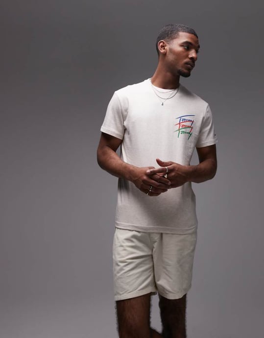 Tommy Jeans repeat signature back print t-shirt in oat marl - Image 2