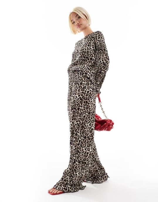 Pieces plisse long sleeve top co-ord in leopard print - Image 2