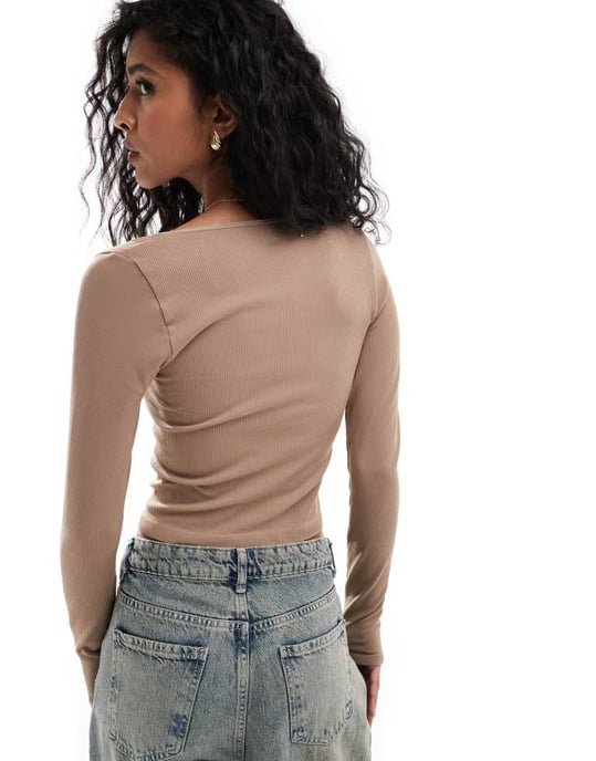 ASOS DESIGN seamless sculpting asymmetric neckline top - MOCHA - Image 4