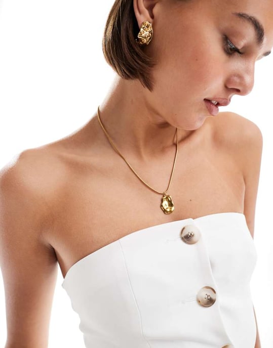 Miss Selfridge tailored bandeau button through top in ivory - Image 3