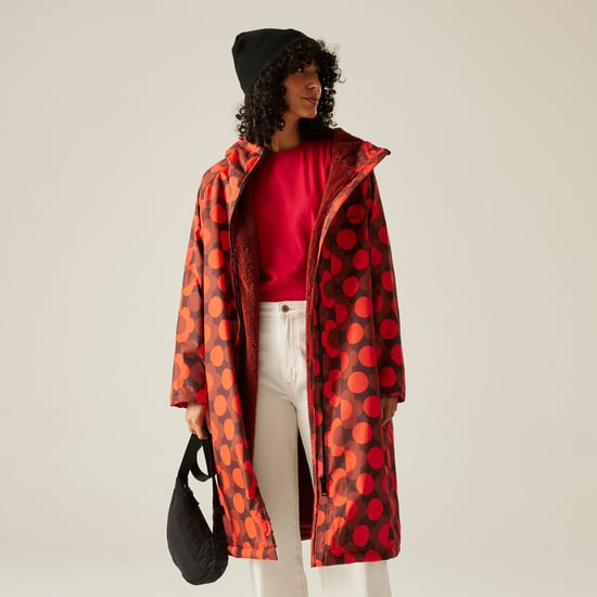 Regatta Womens Orla Kiely Bold Waterproof Fleece Lined Changing Robe - One Size - Image 4