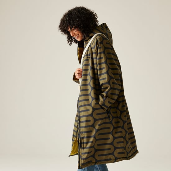 Regatta Womens Orla Kiely Bold Waterproof Fleece Lined Changing Robe - One Size - Image 4