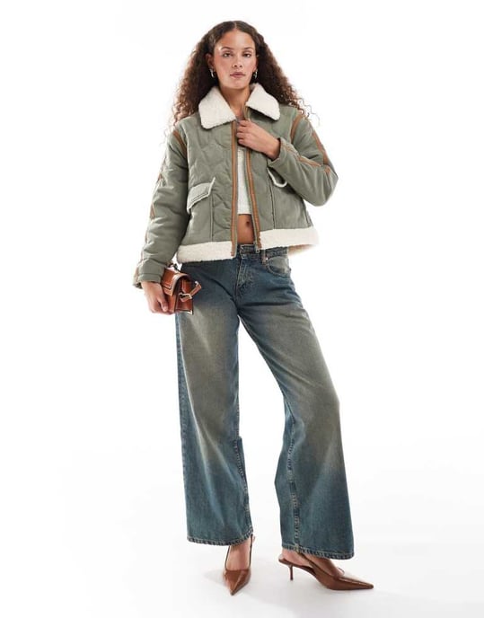Urban Revivo faux shearling quilted overcoat in pale green - Image 3