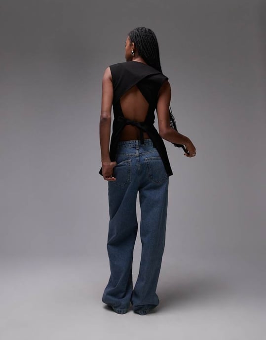 Topshop sleeveless backless blazer in black - Image 4