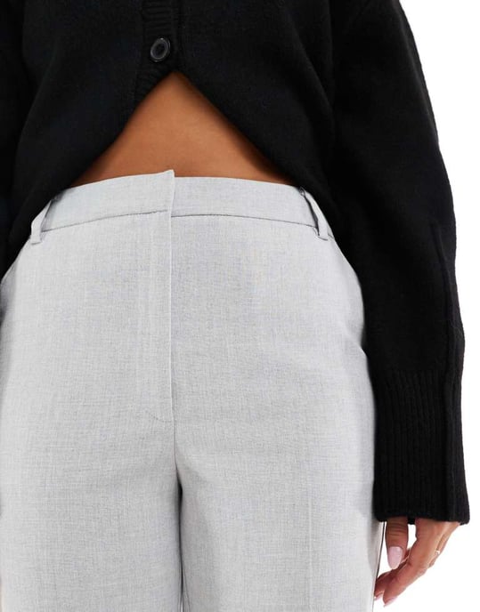 ASOS DESIGN tailored slim straight trousers in light grey - Image 4