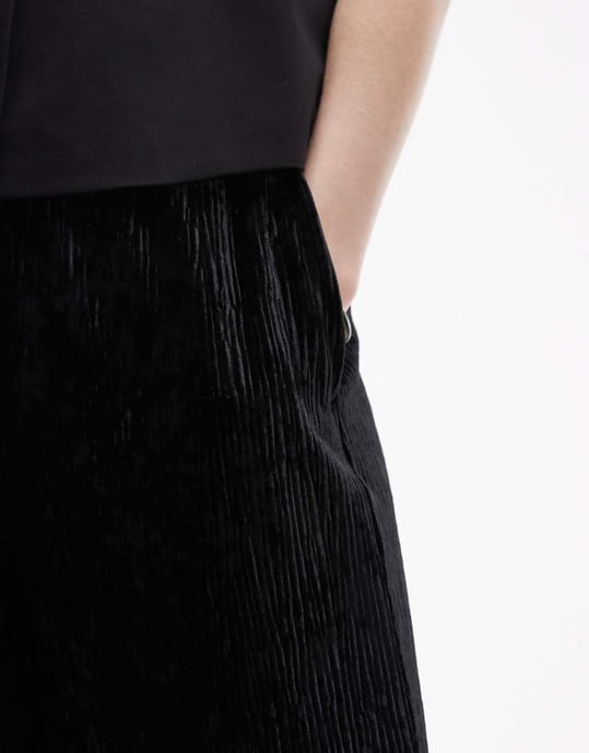 Topshop Tall crushed velvet wide leg trouser with skinny waistband in black - Image 3