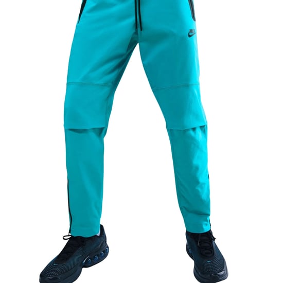 Nike Tech Woven Dusty Cactus-byxor - Image 2