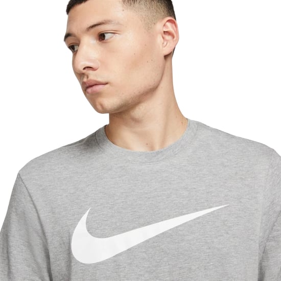 Nike Sportswear Swoosh Grey T-shirt - Image 3