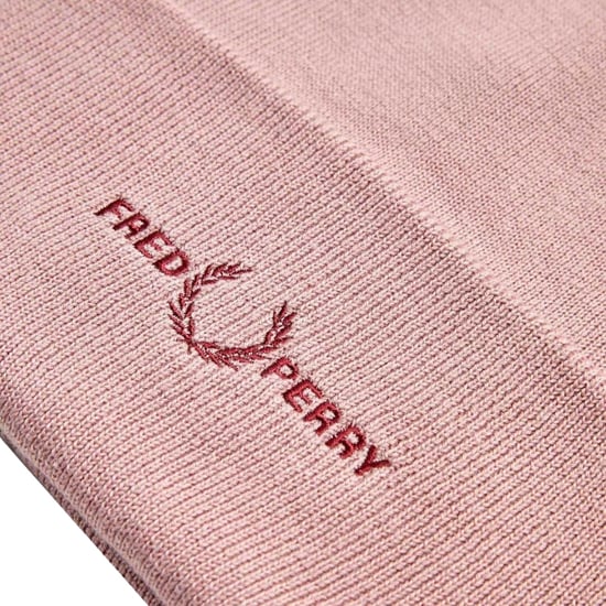 Fred Perry Embroidered Dusty Rose Beanie - Image 3
