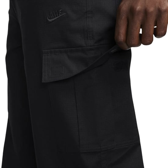 Nike Club Cargo Svarta Byxor - Image 4