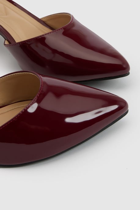 Good For The Sole: Wide Fit Millie Comfort Faux Patent Leather Cross Strap Medium Heel Court Shoes - Image 5